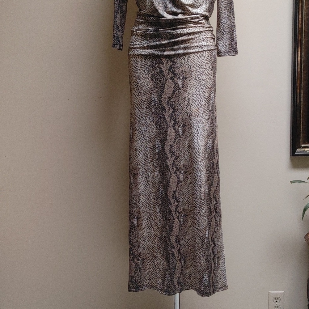 VavaVoom Python Print Maxi Dress - Picture 9 of 13